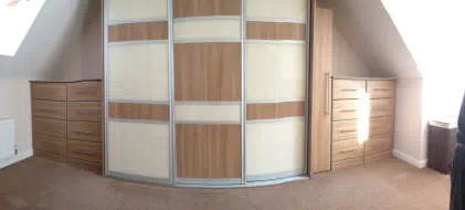 5 panel split door sliding wardrobe with alternating pearl white glass and oak wood, fitted in Stockton